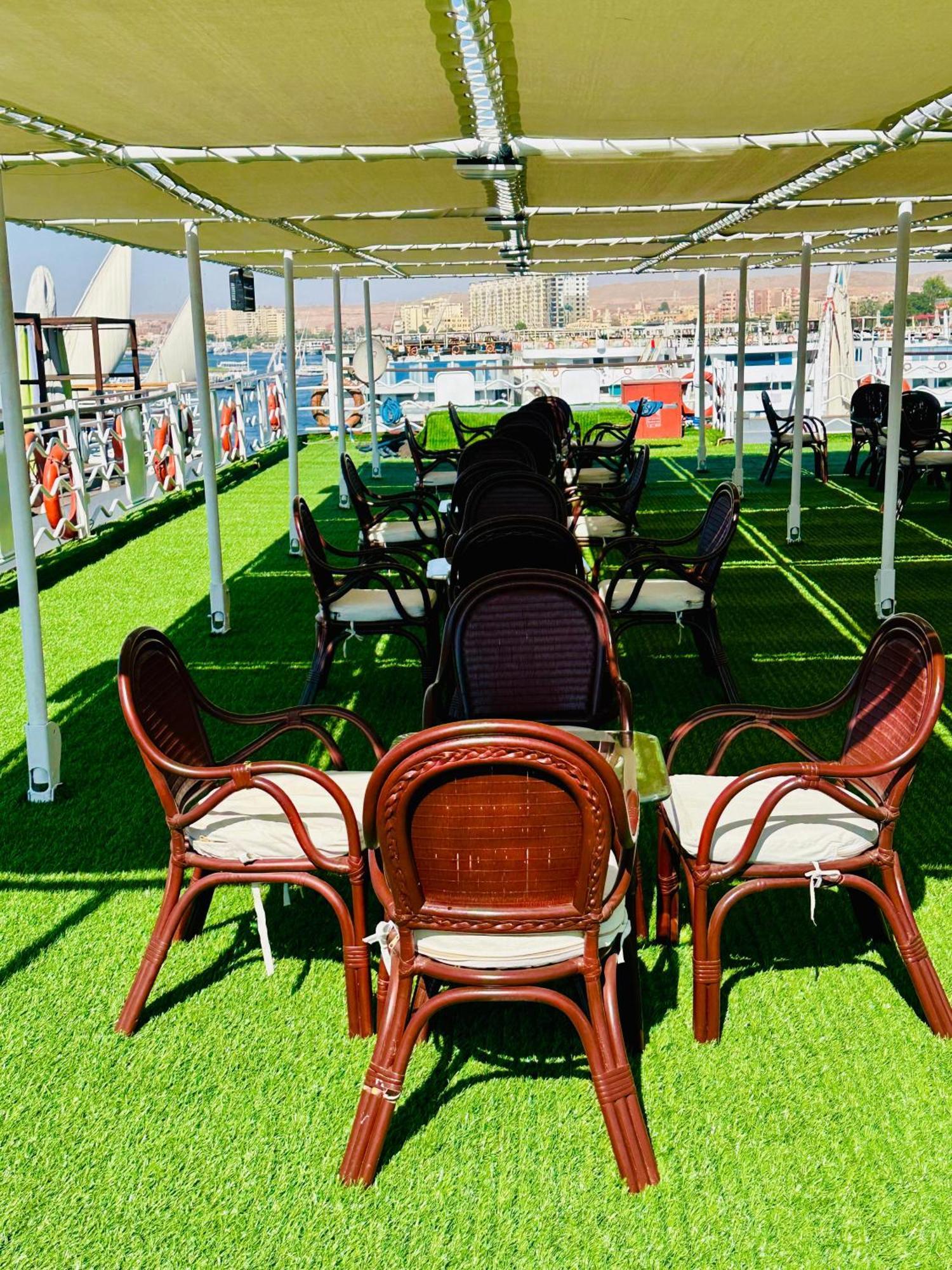 Ms Chateau Lafayette Nile Cruise - 4 Nights From Luxor Each Monday And 3 Nights From Aswan Each Friday Luaran gambar